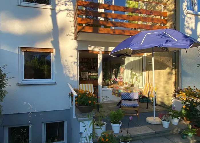 Zwei Im Reihenhaus 普拉内格